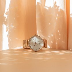 House of Vincent Holm Ur - Midsummer