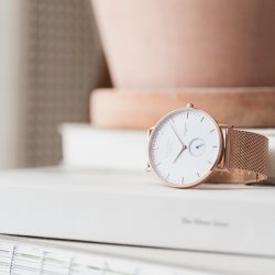 House of Vincent Holm Ur - Midsummer