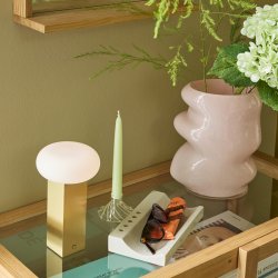 H�bsch Low Transportabel Lampe Messingfarve