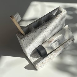 Humdakin Terrazzo Display til Toiletartikler
