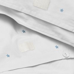 Juna Sengetj Daisy Hvid/Lys Bl 140x220 cm