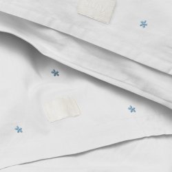 Juna Sengetj Daisy Hvid/Lys Bl Junior 100x140 cm