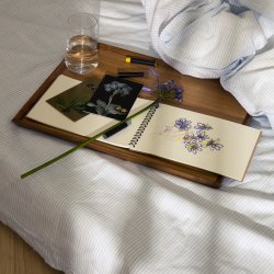 Juna Sengetj - Monochrome Lines - Lys Bl/Hvid - 140x220 cm