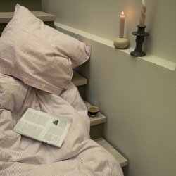 Juna Sengetj - Monochrome Lines - Rosa/Hvid - 140x200 cm