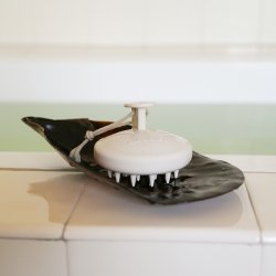 Karmameju ACTIVATE Scalp Brush