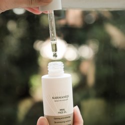 Karmameju HEAL Ansigtsolie 02