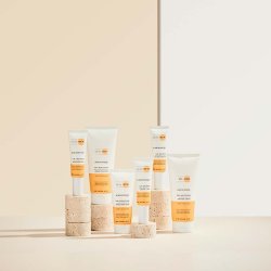 Karmameju PRE- &amp; AFTERSUN SERUM-LOTION - Rejsestrrelse