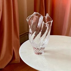 Kodanska Faith Vase 01 Clear