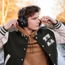 Kreafunk aBEAT Qi Hretelefoner Sort