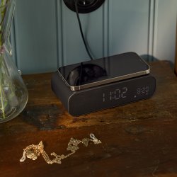 Kreafunk Wakie Vkkeur m/ Bluetooth Hjtaler &amp; Trdls Oplader Sort