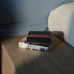 Kreafunk Wakie Vkkeur m/ Bluetooth Hjtaler &amp; Trdls Oplader Terracotta