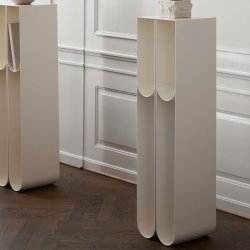 Kristina Dam Studio Curved Pedestal - Beige
