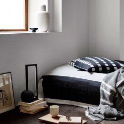 Kristina Dam Studio Dot Bordlampe