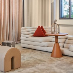 Kristina Dam Studio Arch Skulptur