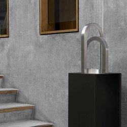 Kristina Dam Studio Arch Skulptur