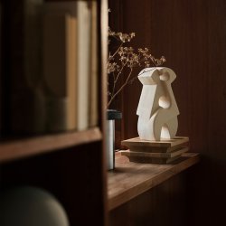 Kristina Dam Studio Capital Podium