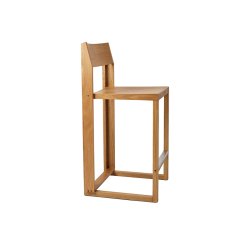 Kristina Dam Studio Outline Barstol 65cm Lakeret Eg/Aluminium
