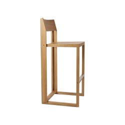 Kristina Dam Studio Outline Barstol 75cm Lakeret Eg/Aluminium