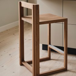 Kristina Dam Studio Outline Barstol Lav