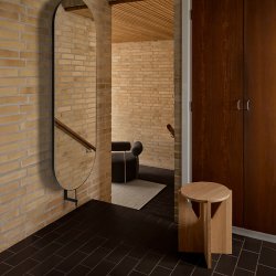 Kristina Dam Simple Stool Taburet Varm Lakeret Eg