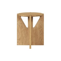 Kristina Dam Simple Stool Taburet Varm Lakeret Eg