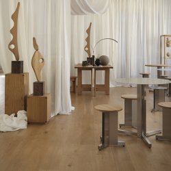 Kristina Dam Studio Split Taburet Rustfrit St�l/Olieret Eg