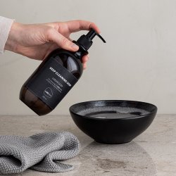 LindDNA Deep Cleaning Soap