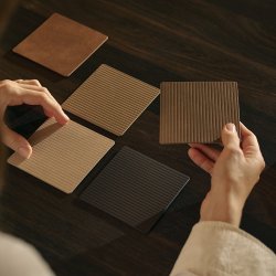 LindDNA Glasbrik Square Corduroy Sort