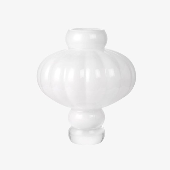 LOUISE ROE Balloon Vase 08 - Opal White