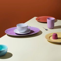 Lyngby Porceln - Rhombe Color Ovalt Serveringsfad - 35x26,5 cm - Lys Lilla