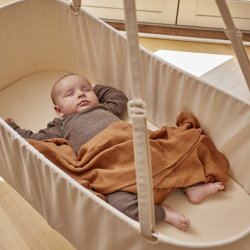 Membantu Hngende Vugge