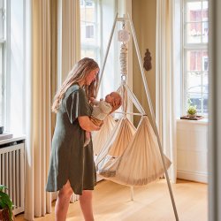 Membantu LeeLo02 Vuggemotor Beige