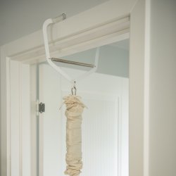 Membantu St m/ Slyngevugge Natur, Leelo02 Vuggemotor Beige &amp; Karmbeslag