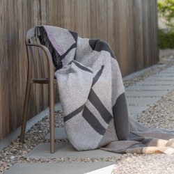 Mette Ditmer Bauhaus Plaid - Latte