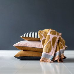 Mette Ditmer - Block Pude - 40x60 cm - Rose/Tobacco