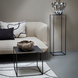 Mette Ditmer CUBIC Piedestal Sort Jern