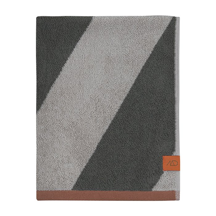 Mette Ditmer DIAGONAL Hndklde Dark Olive 70x133 cm