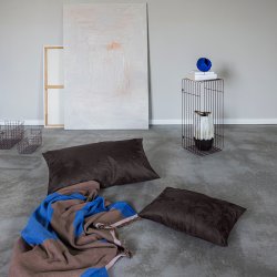 Mette Ditmer LOUNGE Pude 40x60cm Chocolate