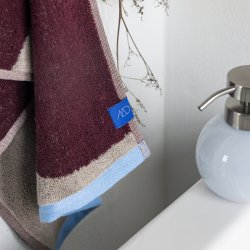 Mette Ditmer Nova Arte H�ndkl�de 2 pak Wine/Sand 40x55 cm