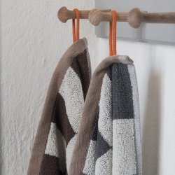 Mette Ditmer RETRO Badehndklde Chocolate 70x133 cm