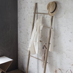 Mette Ditmer ROOTS Stige Mrkolieret Fyrretr