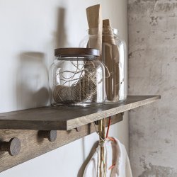 Mette Ditmer SHOWCASE Knagerkke Mrkolieret Eg