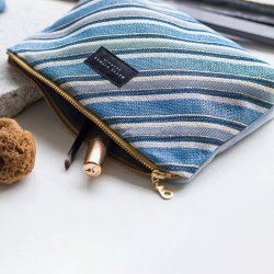 Mette Ditmer VENUS Kosmetikpung - Diagonal Blue/Light Blue