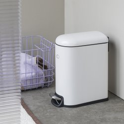 Mette Ditmer MINI-WALTHER Pedalspand Off-White