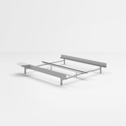 Moebe Bed Sengeramme H�j - 90-180 cm m. 1 sidebord