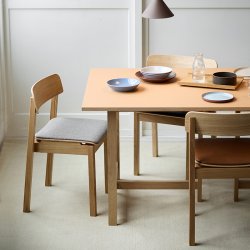 Moebe Everyday Chair Lakeret Eg/Polstret S�de