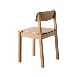 Moebe Everyday Chair Lakeret Eg