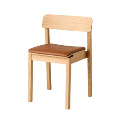 Moebe Everyday Chair Lakeret Eg/Cognac L�der