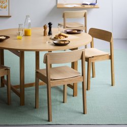 Moebe Everyday Chair Lakeret Eg