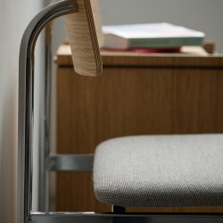 Moebe Offset Chair Olieret Eg m. Polstret S�de/Kromfinish